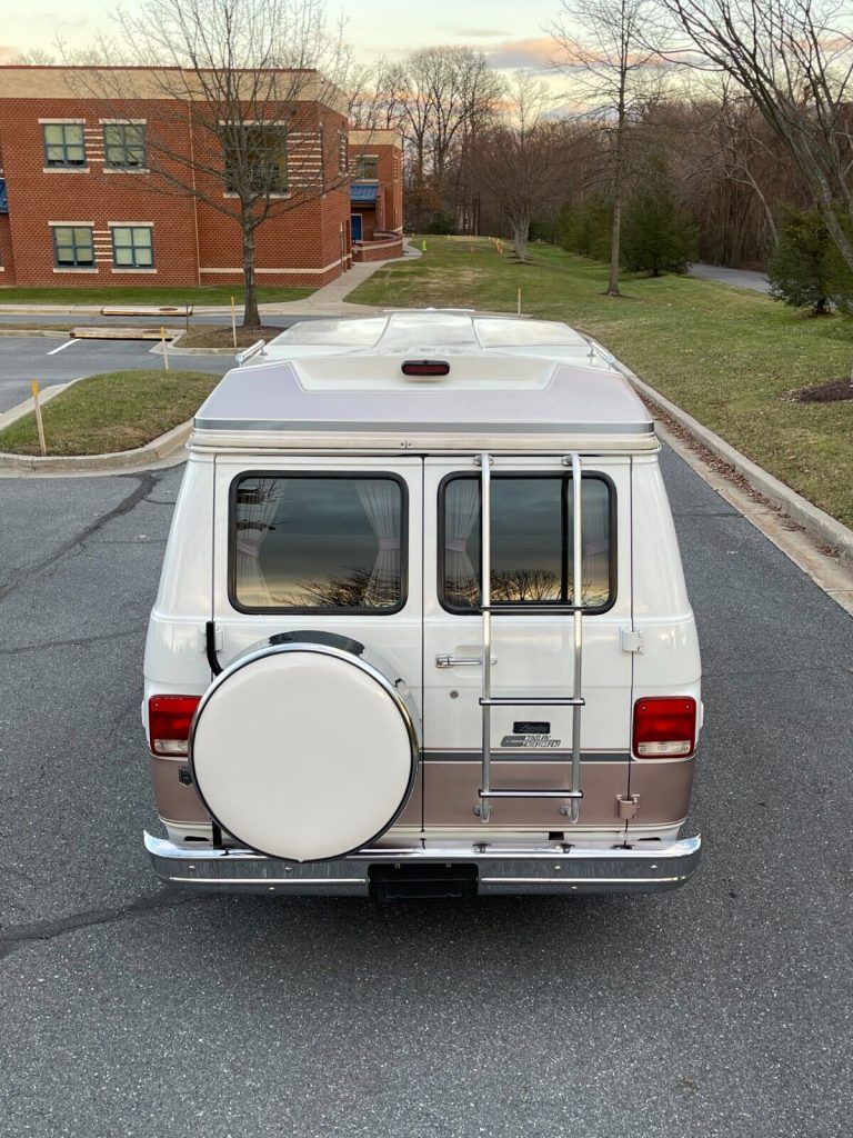 1988 Chevrolet G20 Van Century High-Top Conversion