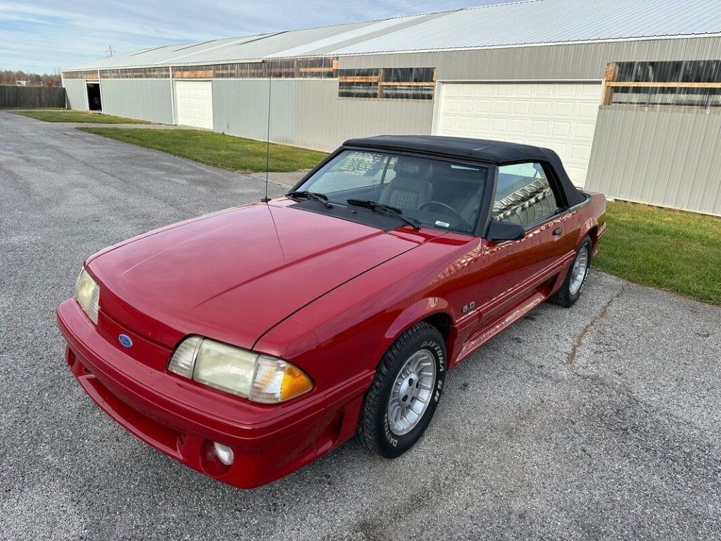 1987 Ford Mustang Convertible GT