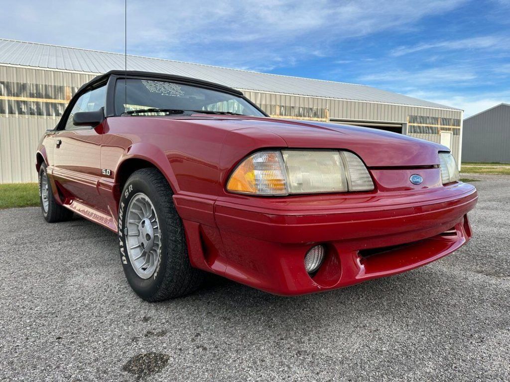 1987 Ford Mustang Convertible GT