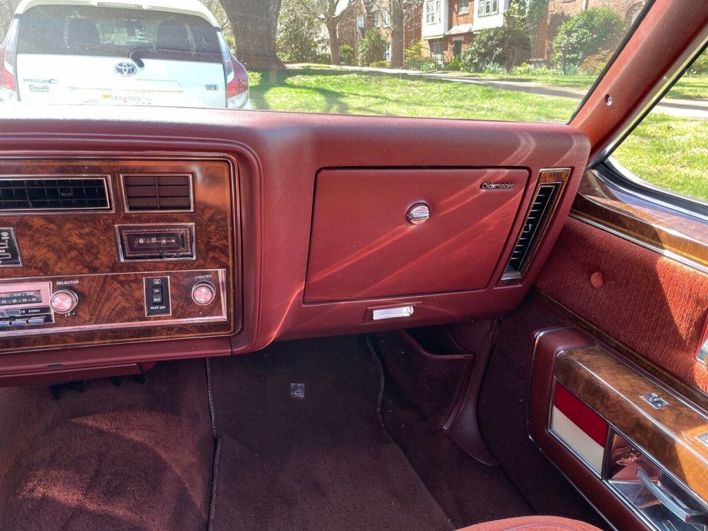 1982 Oldsmobile Ninety-Eight Regency