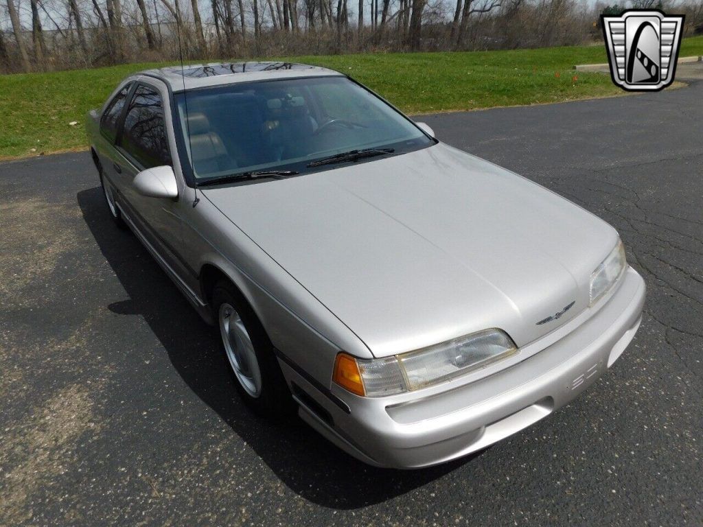 1989 Ford Thunderbird