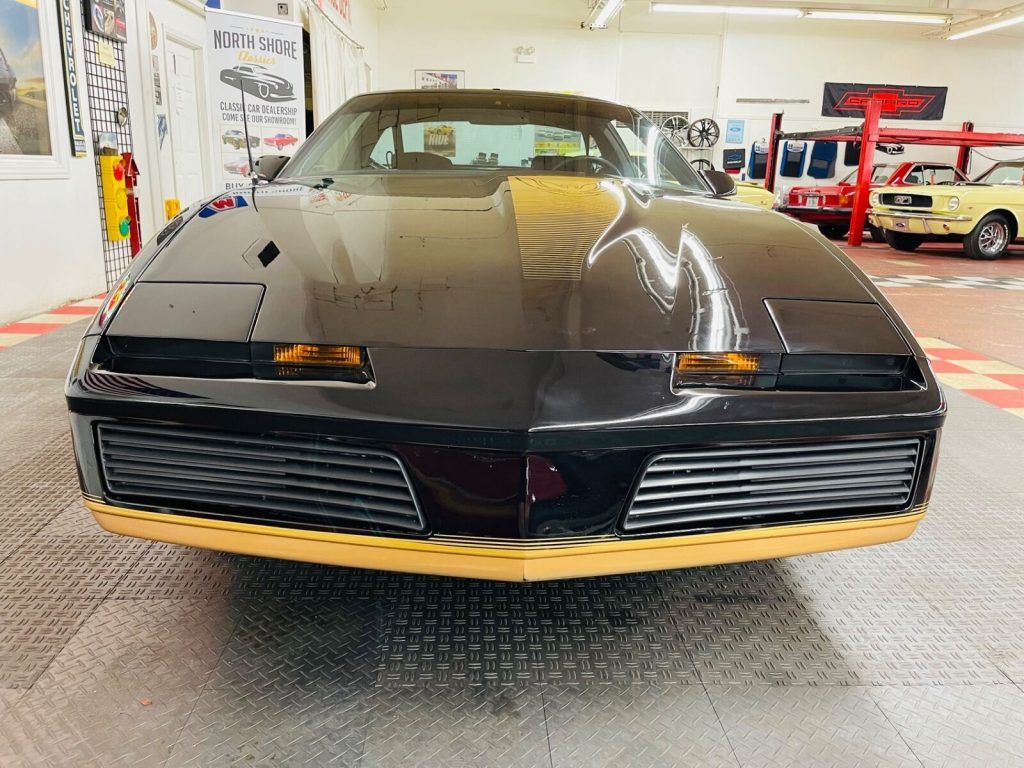 1983 Pontiac Firebird – Trans Am Super Low Miles