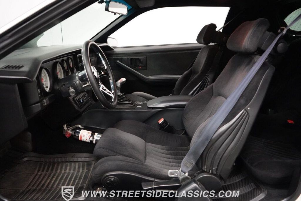 1986 Pontiac Firebird Trans Am Restomod
