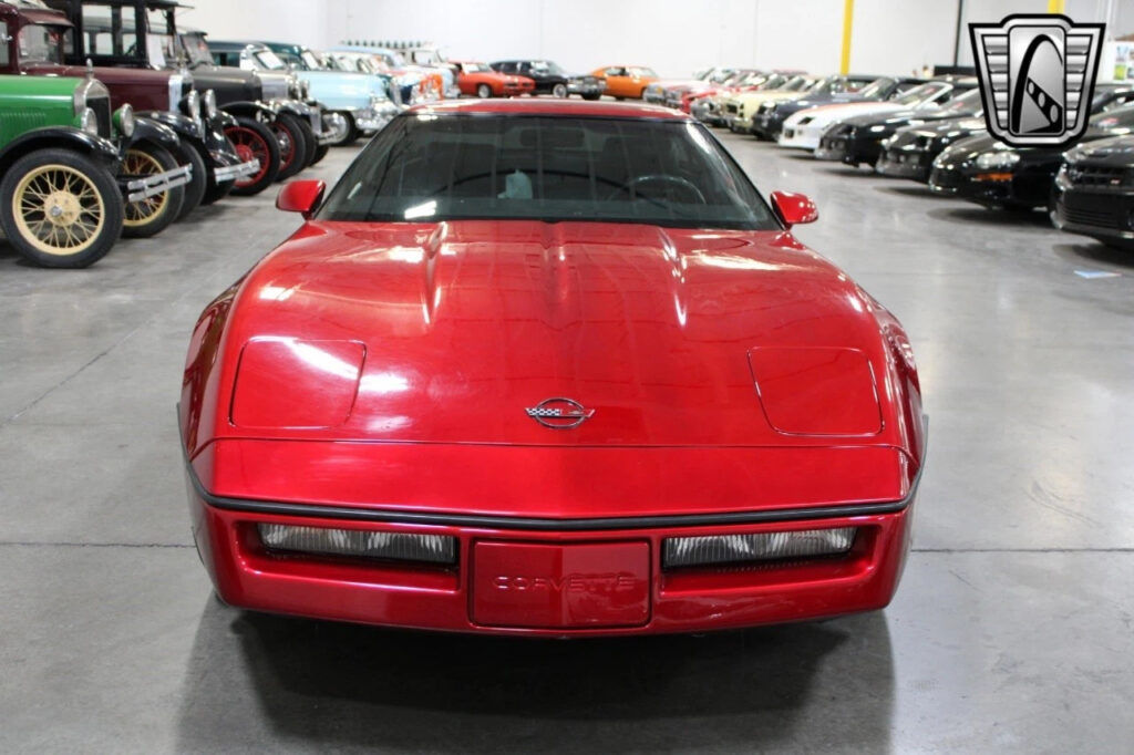 Red 1989 Chevrolet Corvette Coupe 350 CID V8