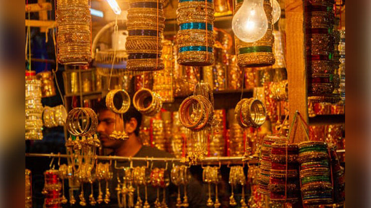 HISTORY AND TYPES OF JEWELLERY DESIGNS