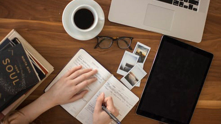 Now Learn Creative Courses Online from the Comfort of Your Home