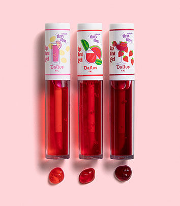 How Makeup Artists Use Lip Stains To Complete The Look