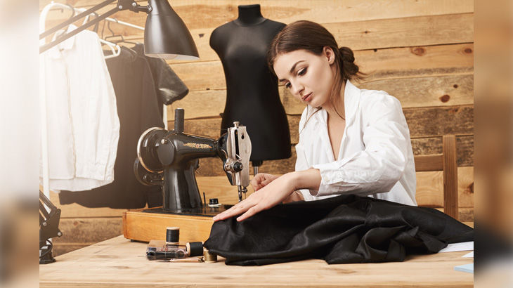 How to Become a Fashion Designer
