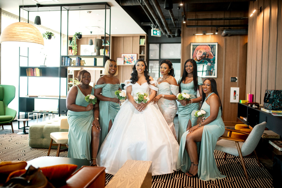 Editorial Weddings gallery image 15