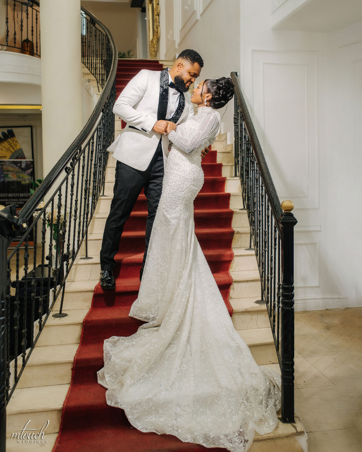 Editorial Weddings gallery image 26