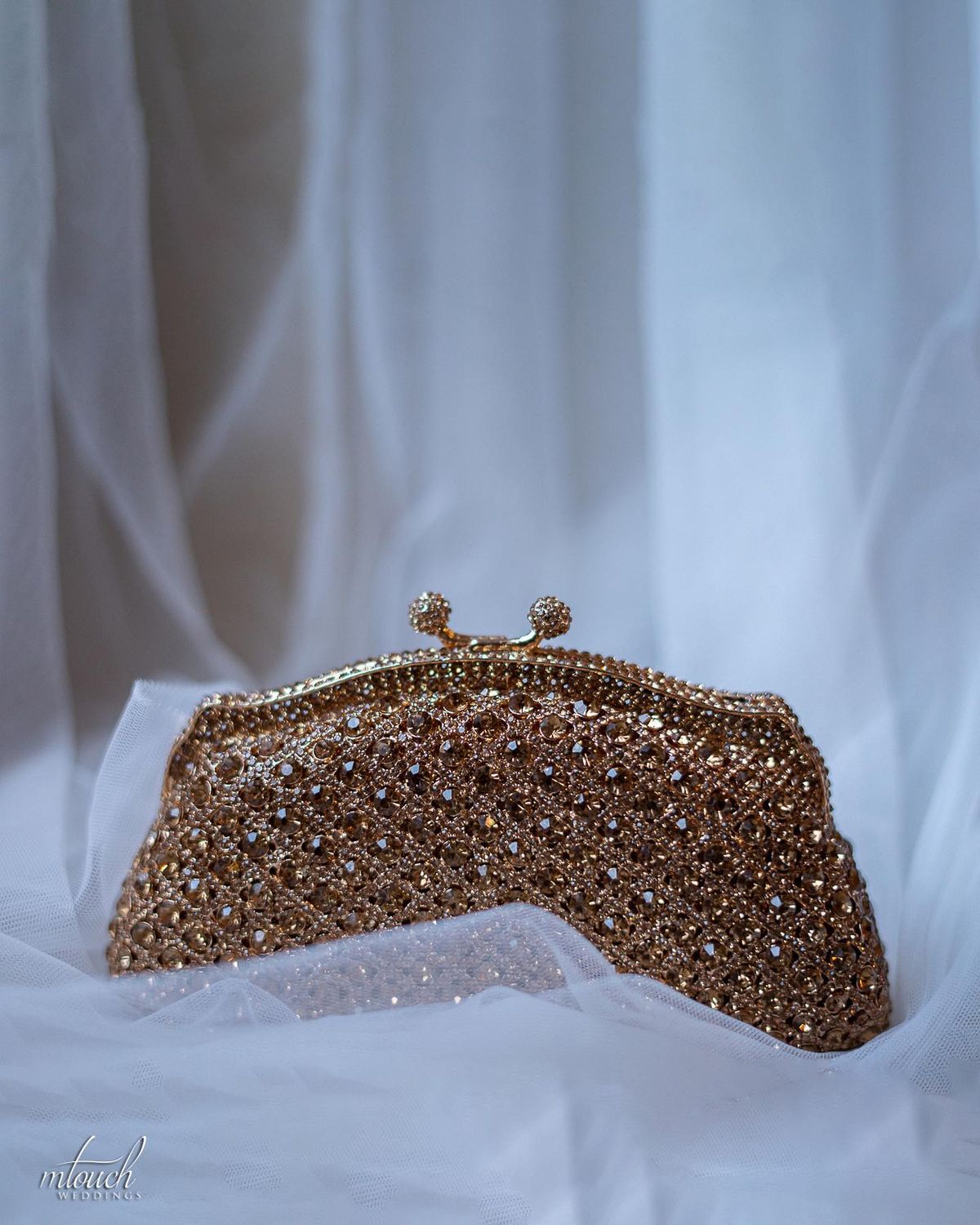 Editorial Weddings gallery image 27