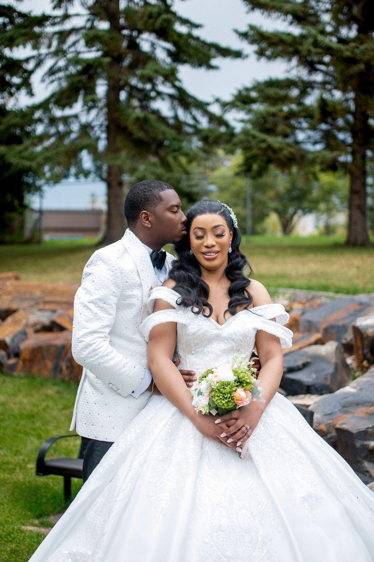 Editorial Weddings gallery image 30