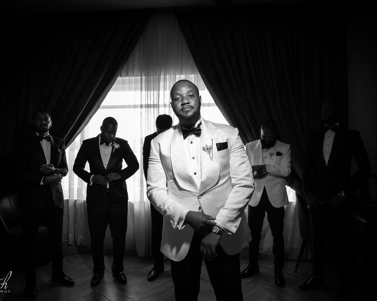 Editorial Weddings gallery image 32