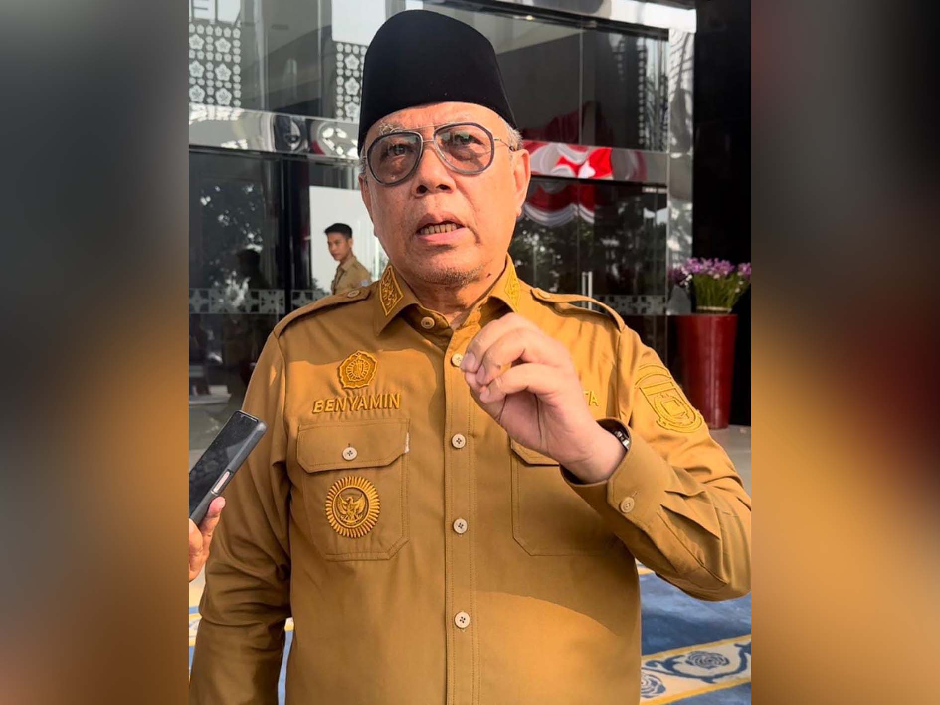 Benyamin: Tidak Ada Penghapusan Status Honorer di Tangsel Benyamin: Tidak Ada Penghapusan Status Honorer di Tangsel