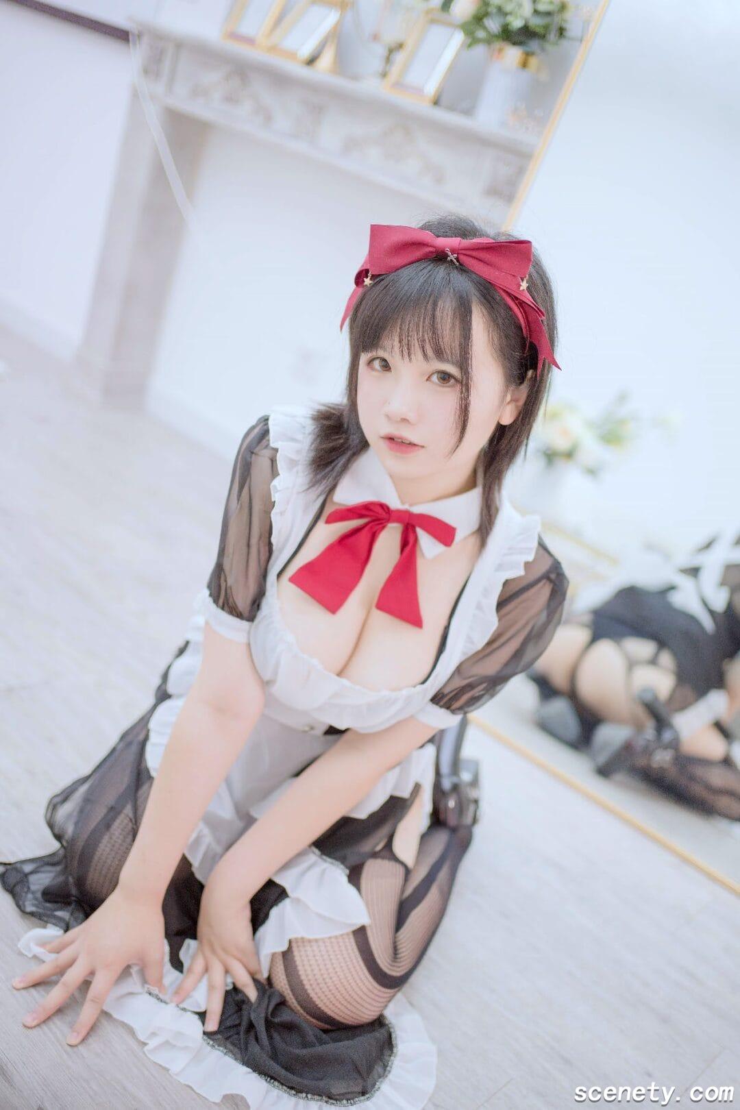 【阿半今天很开心】NO.19 透明女仆 [39P-166MB]