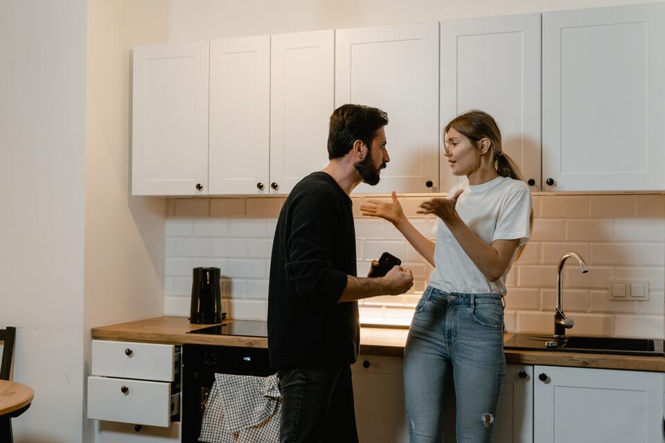 The impact of criticism on relationships The impact of criticism on relationships