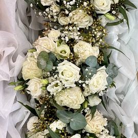 Bridesmaids Bouquets White Wedding