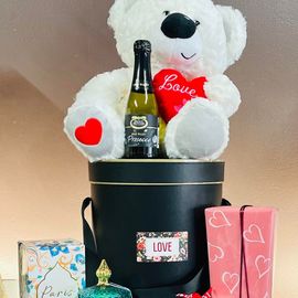 Gifts of Love Hamper