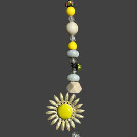 Designer Daisy Suncatcher 