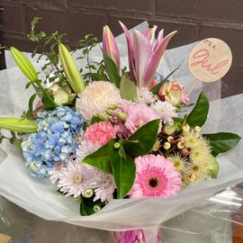 Adele Bouquet 