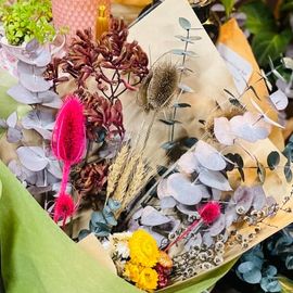 Exquisite DIY Preserved Flower Bouquet Kit