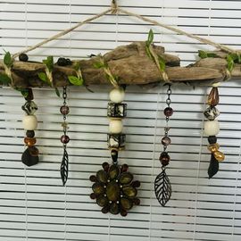 Dreamy Driftwood Hanger