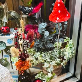 Metal Mushroom Garden Stake