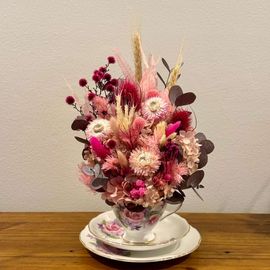 Pink Preserved Blooms Teacup