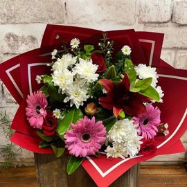 Valentine Mixed Bouquet with Roses