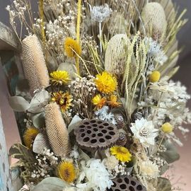 Natural Grace Arrangement
