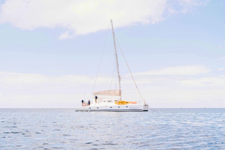 Sell a Boat: Expert Advice for Attracting Buyers