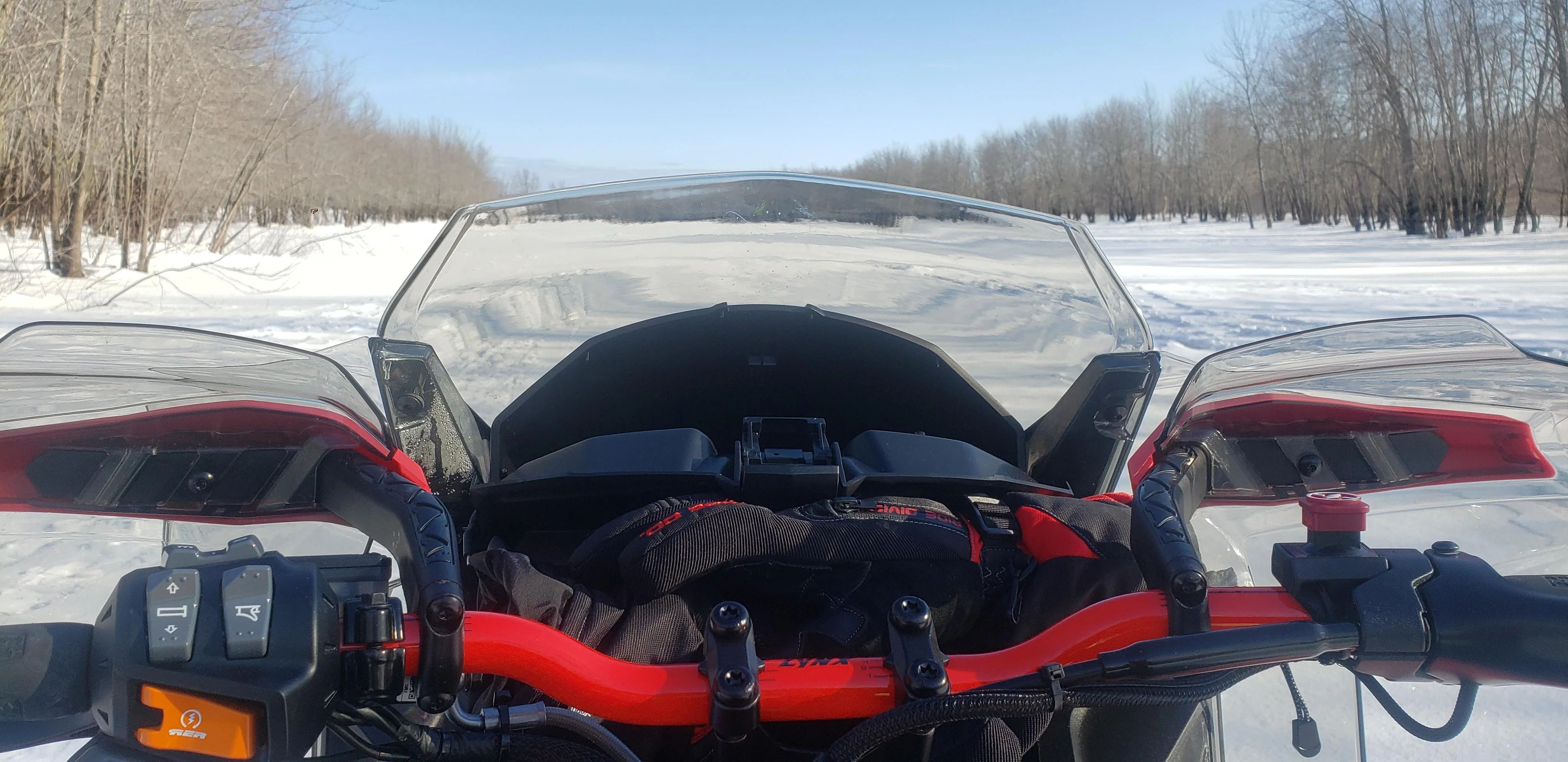 Lynx Brutal RE 850—Best Sled in 2025