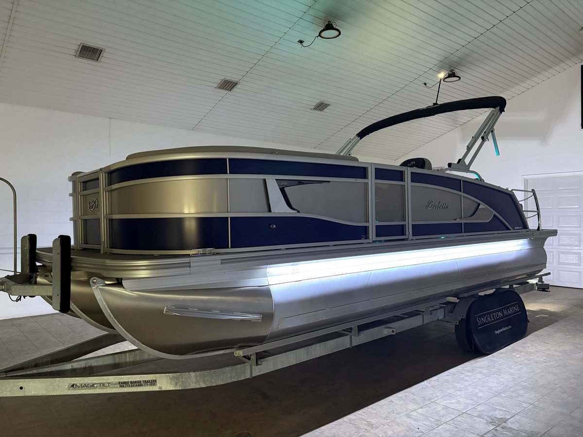 2026 Barletta Lusso L23UC