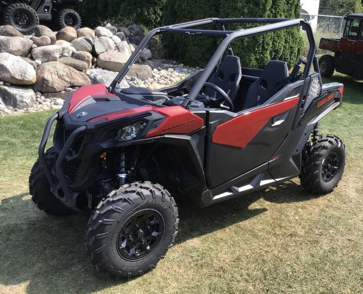 2024 Can-Am Maverick Trail DPS 1000