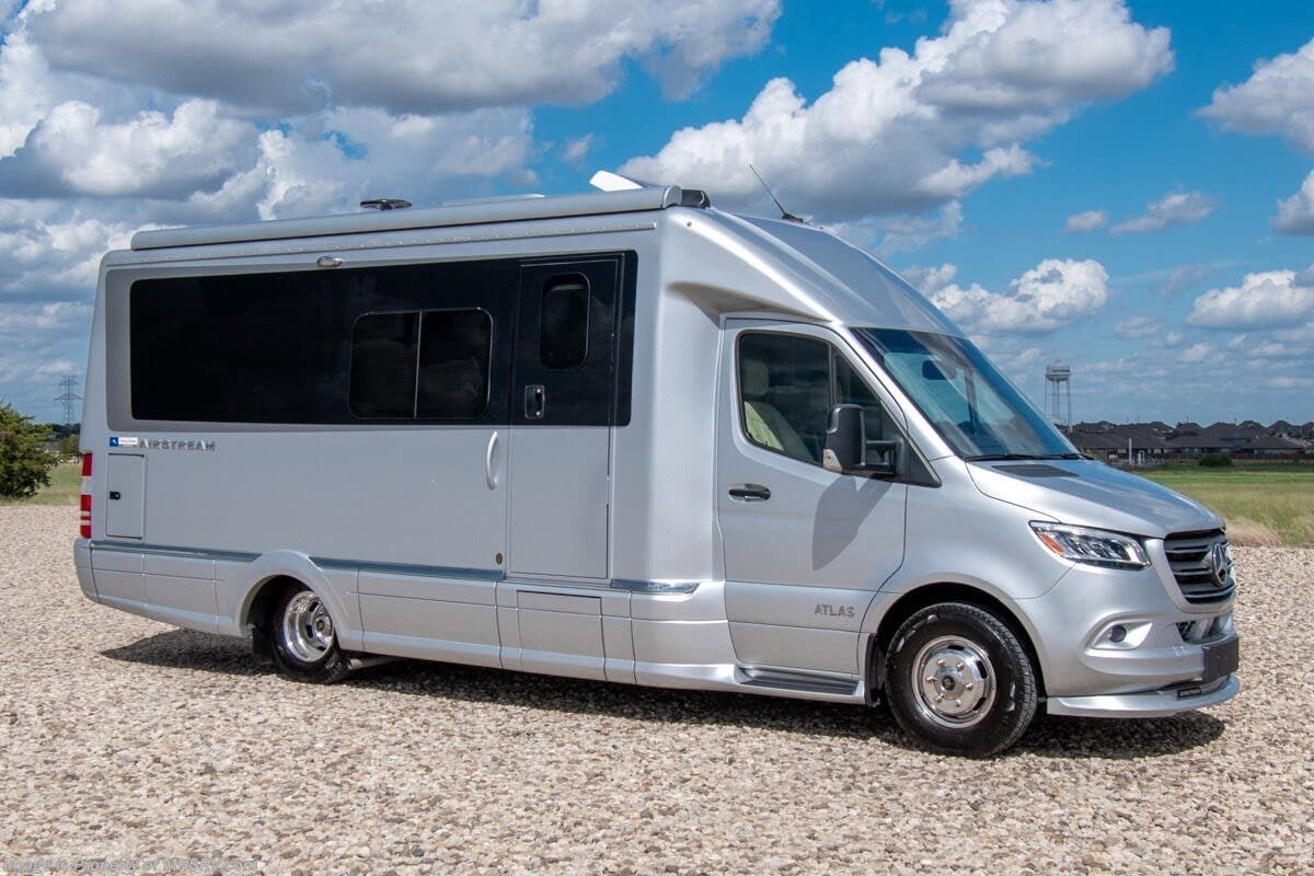 2023 Airstream Atlas