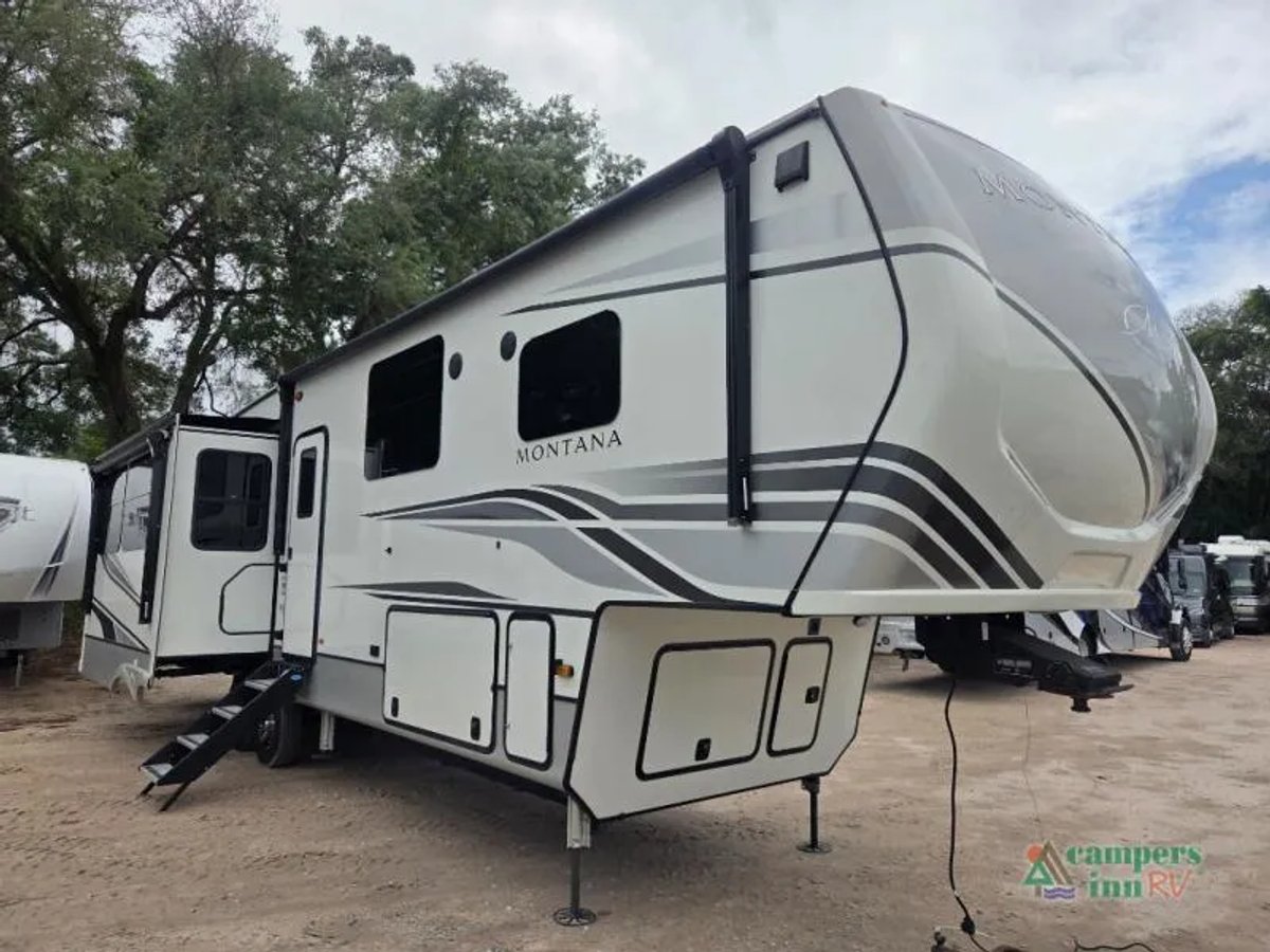 2023 Keystone RV Montana