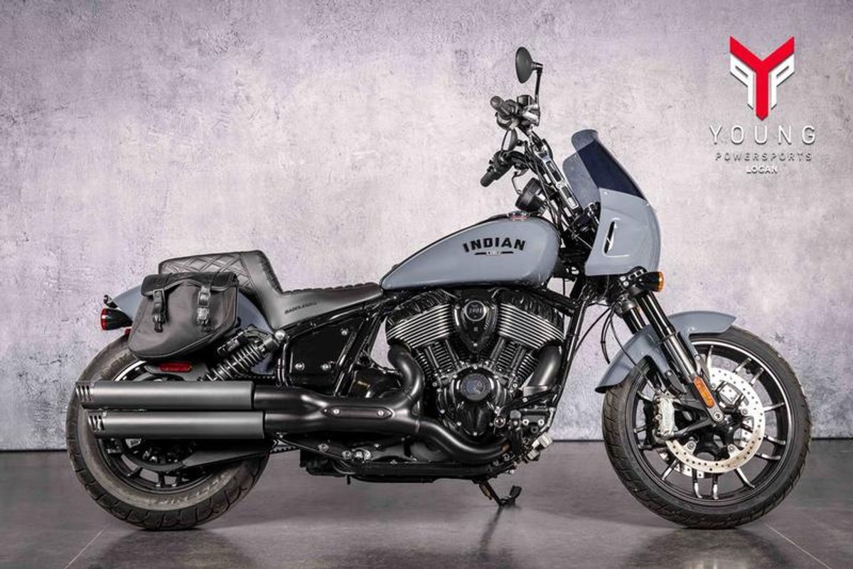 2023 Indian Motorcycle Sport Chief Stealth Gray