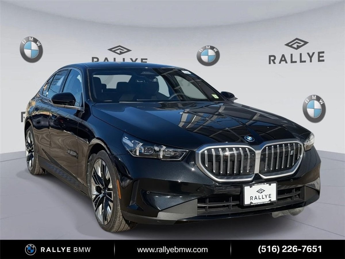 2024 BMW i5