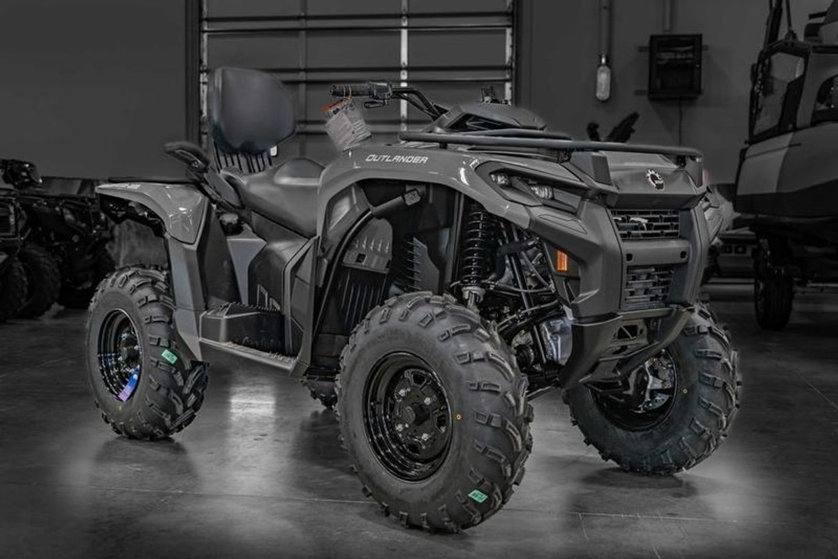2026 Can-Am Outlander MAX DPS 700