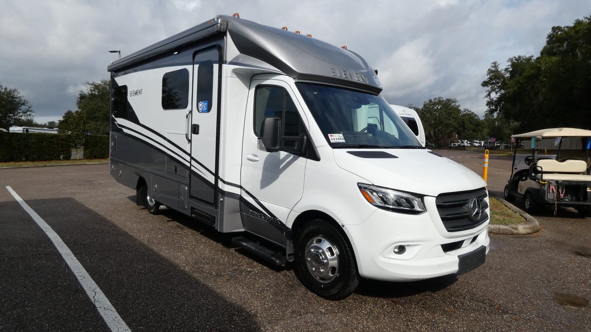 2026 Holiday Rambler Element