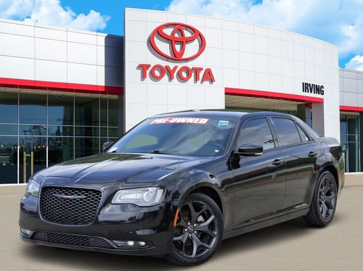 2021 Chrysler 300