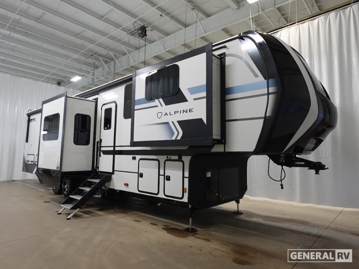 2026 Keystone Alpine