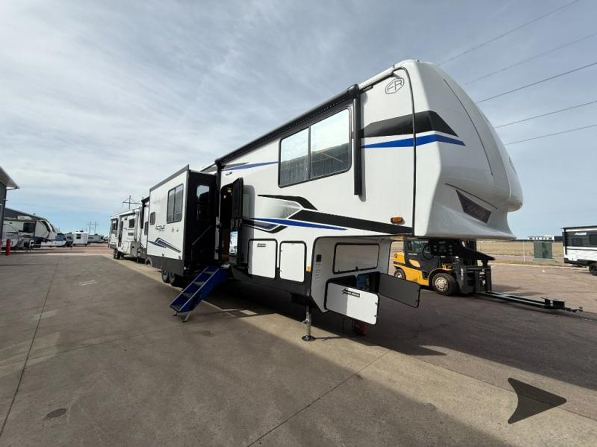 2025 Forest River RV Vengeance Rogue Armored