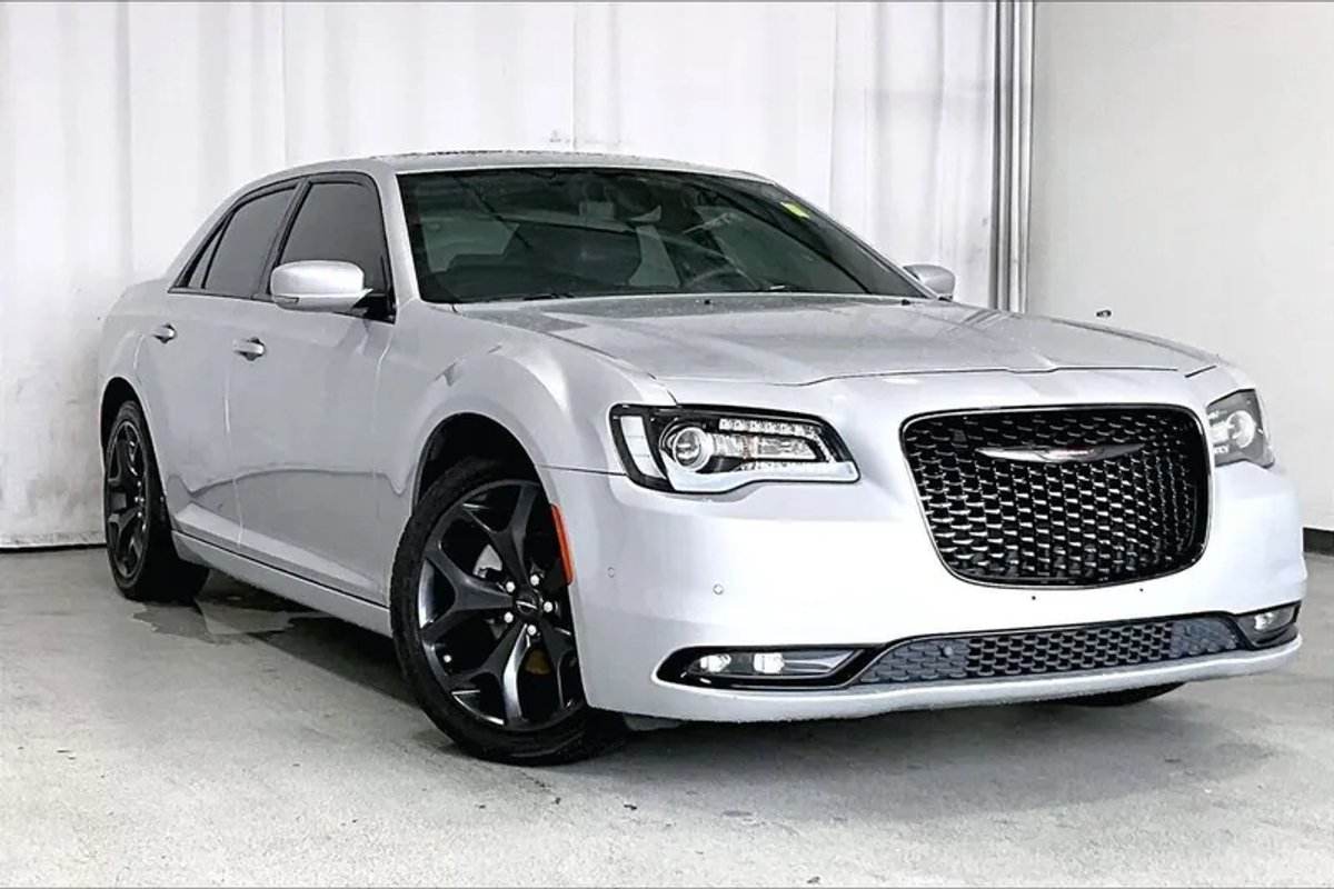 2023 Chrysler 300