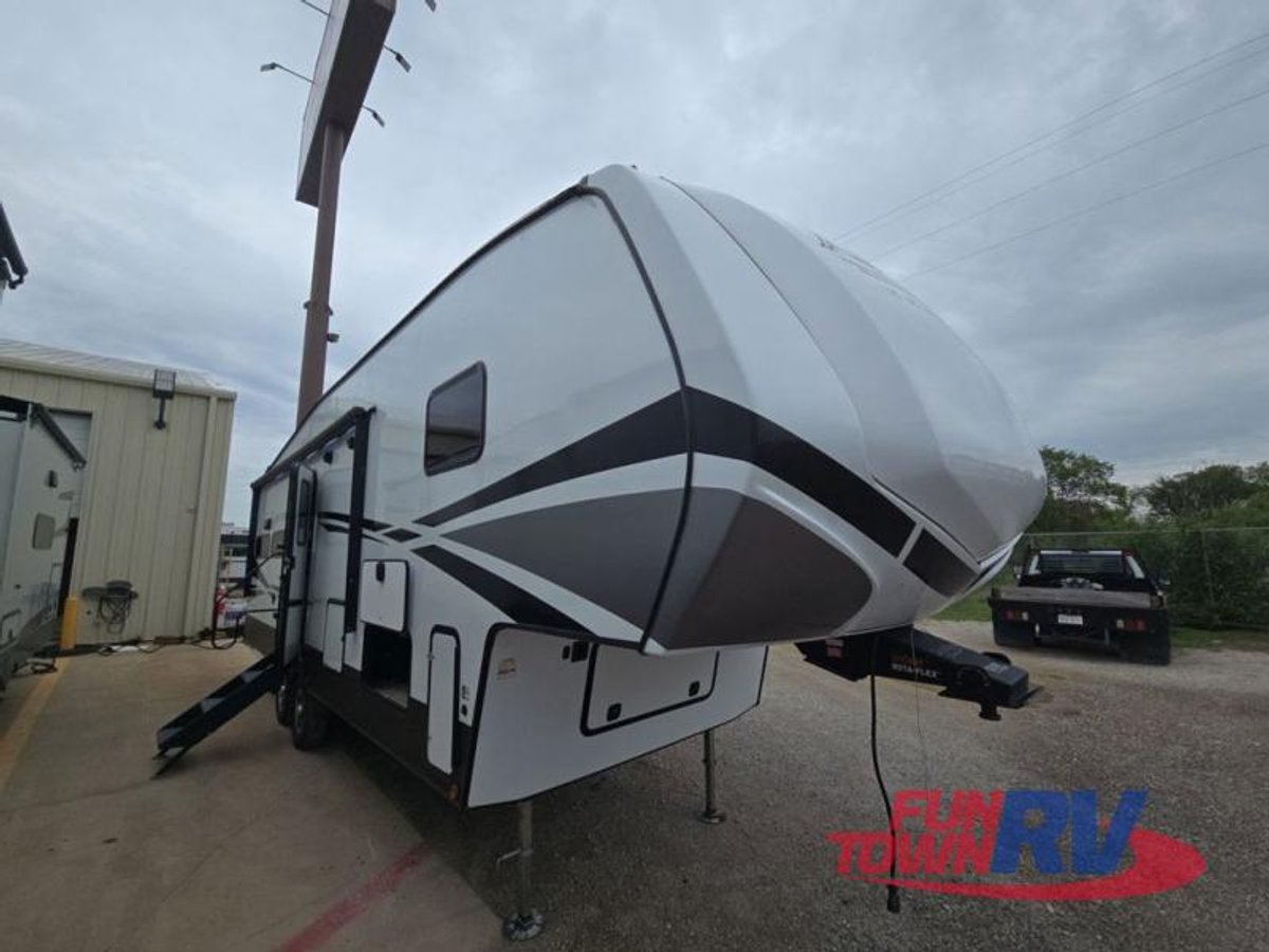 2024 Dutchmen RV Astoria