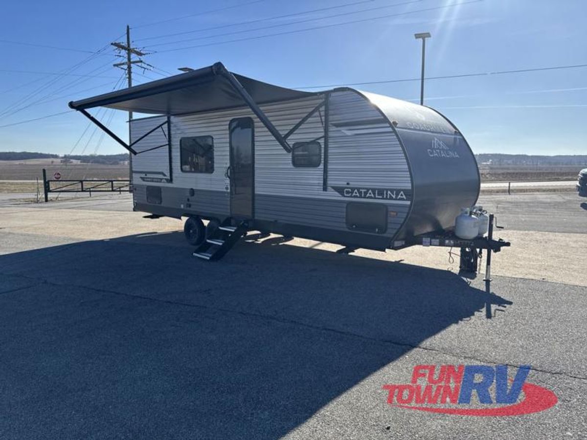 2026 Coachmen RV Catalina Summit Series 8