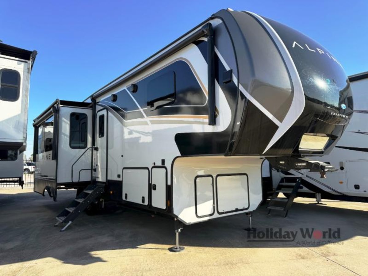 2024 Keystone Alpine