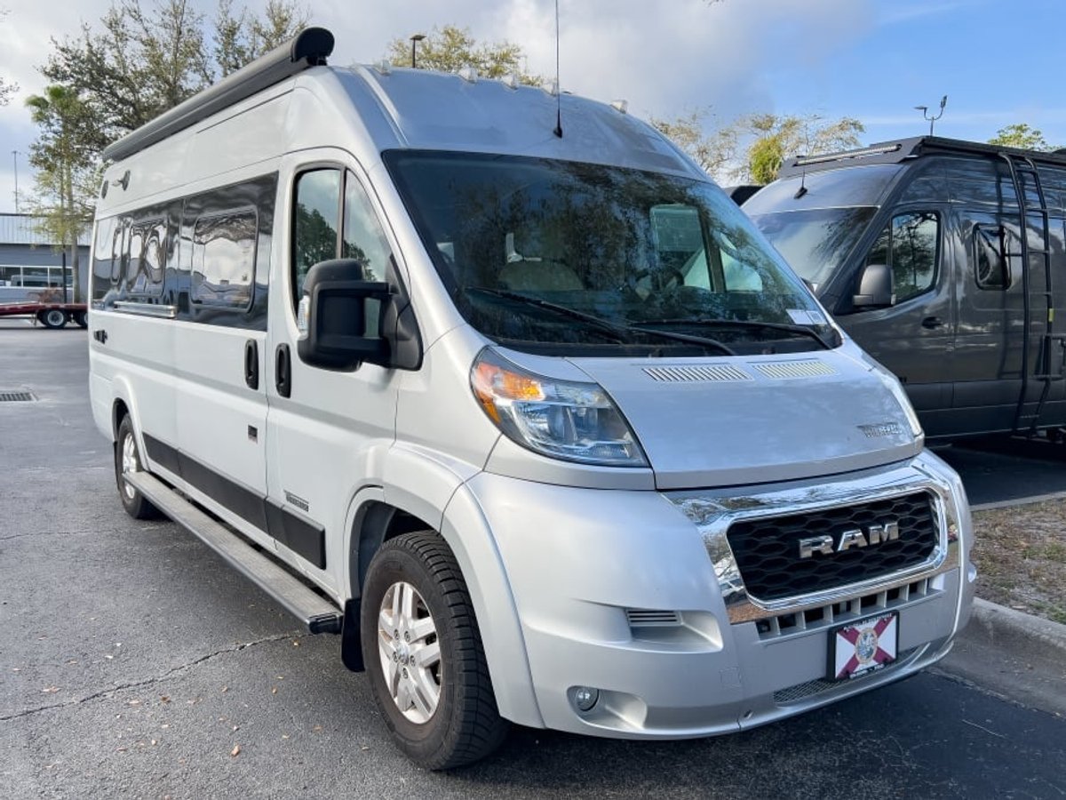 2020 Winnebago TRAVATO