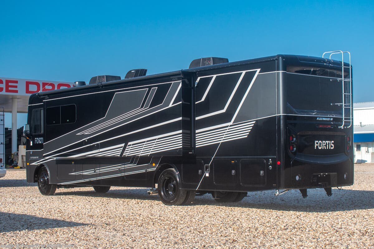 2026 Fleetwood Fortis