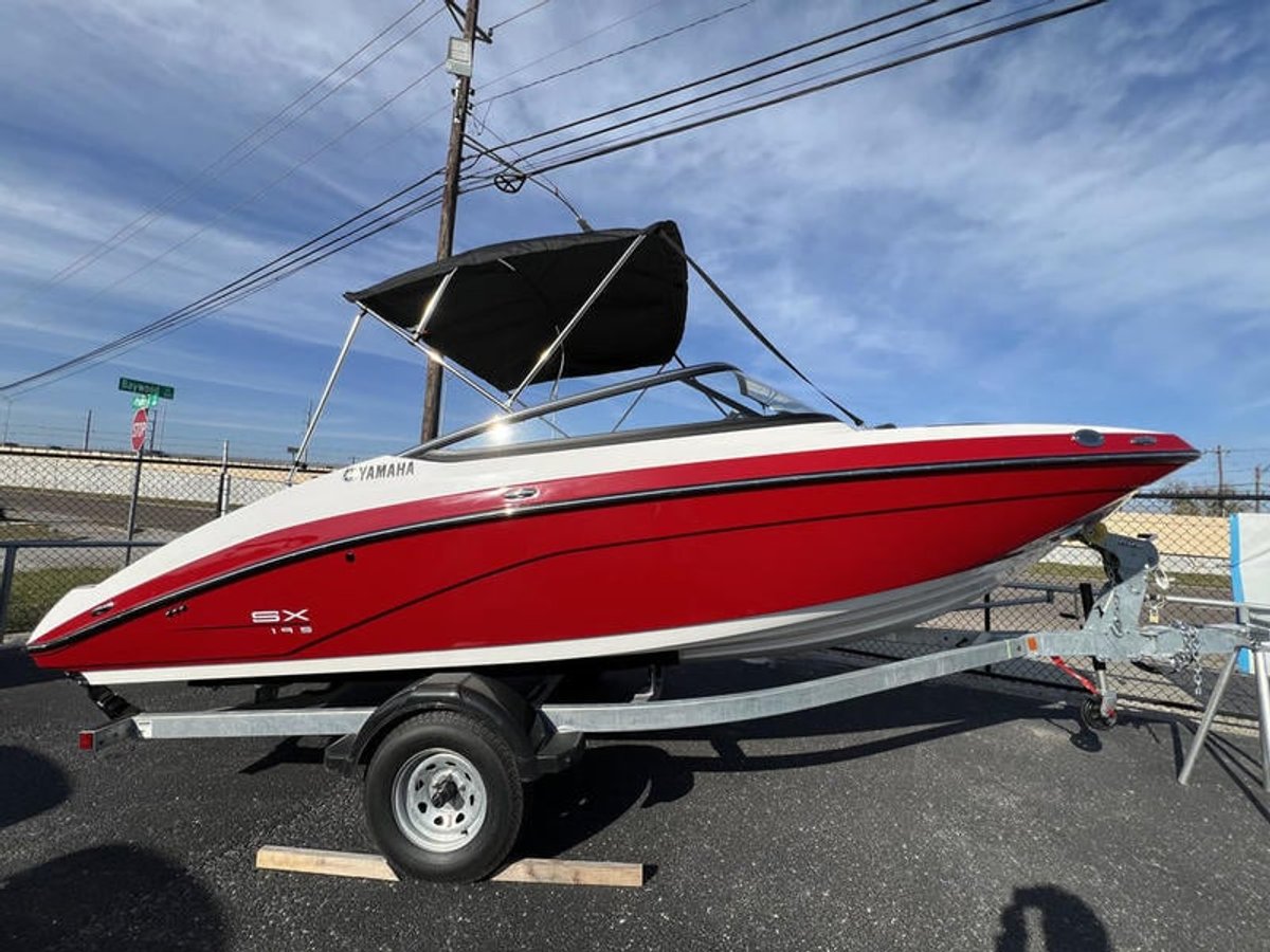 2025 Yamaha Boats SX195